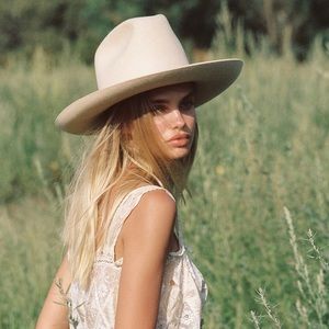 Lack Of Color Goldfinger Hat Ivory Western